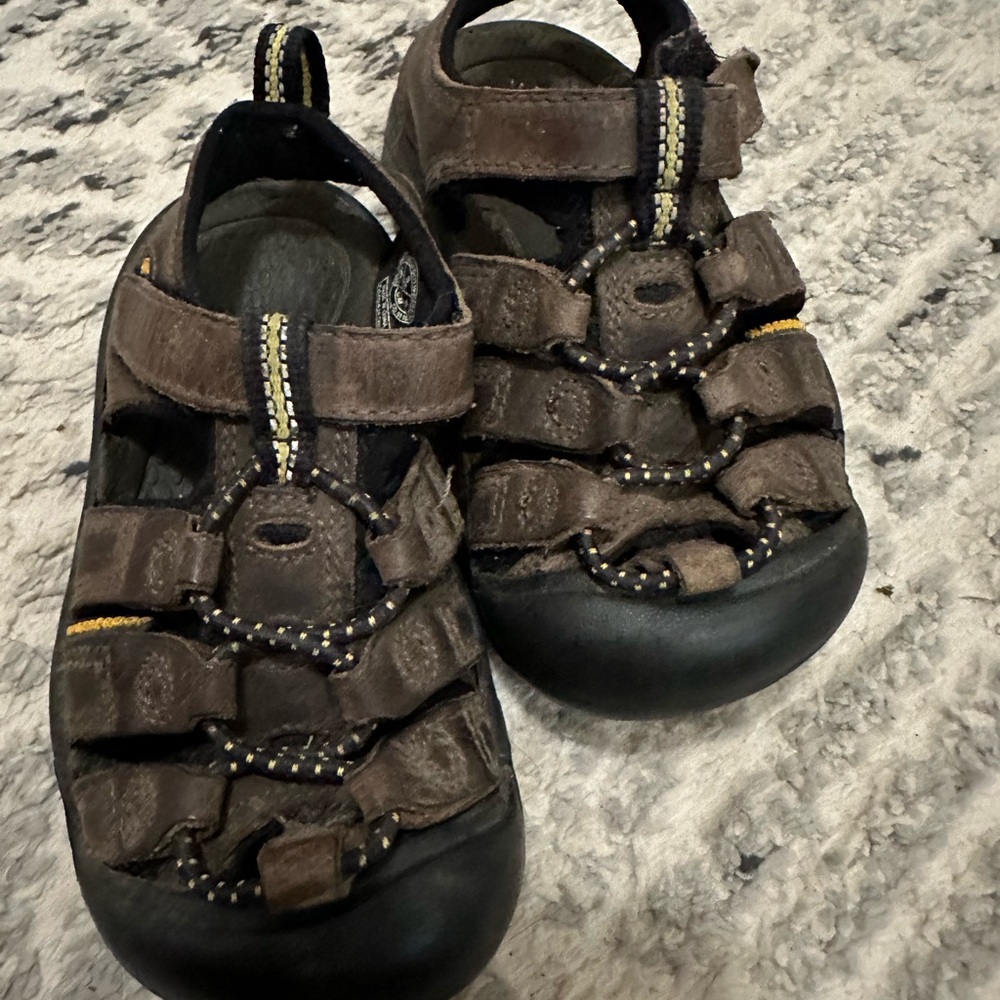 Keen brown toddler leather waterproof hiking outdoor sandals sz 9 - Picture 6 of 6